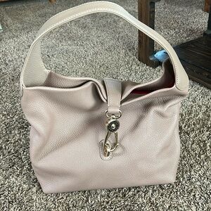 NWOT Dooney and Bourke Belvedere logo lock shoulder bag - Tan